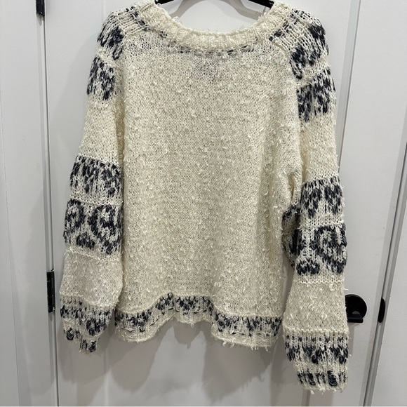 Anthropologie Pilcro Petra Feathered Sweater Size Medium - Picture 11 of 14